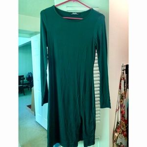 Lulu’s green bodycon dress